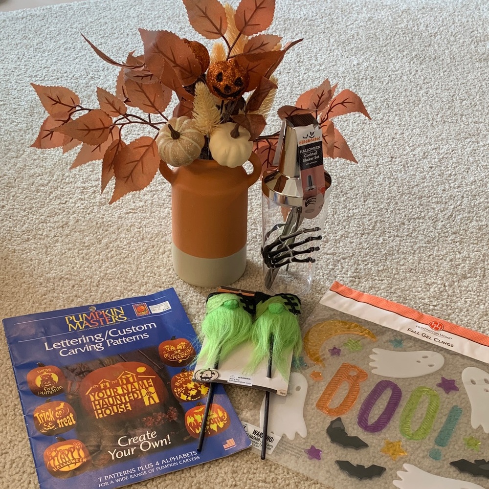 Halloween 🎃 & Fall 🍁Decor Bundle with Orange Ceramic Vase and Accessories - NWT
